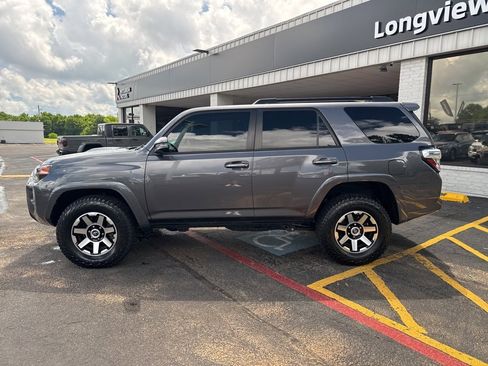 Used 2021 Toyota 4Runner TRD Off-Road Premium image 10