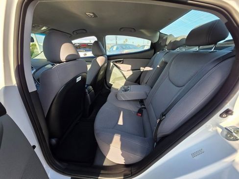 Used 2016 Hyundai Elantra Sport image 19