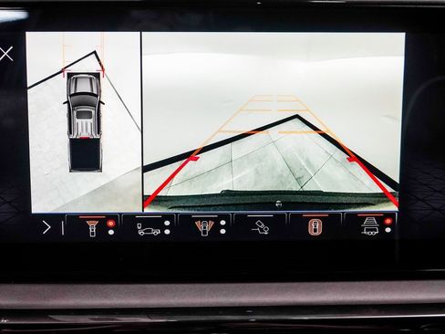 Used 2024 GMC Sierra 1500 AT4X image 28