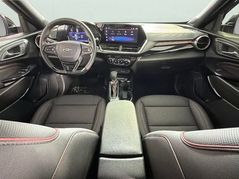 Certified 2026 Chevrolet Trax RS w/ Driver Confidence Package FWD image 31