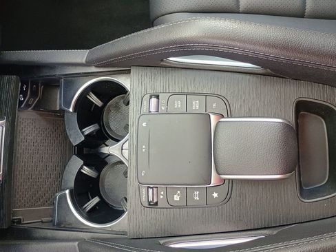 Used 2023 Mercedes-Benz GLE 350 4MATIC image 16