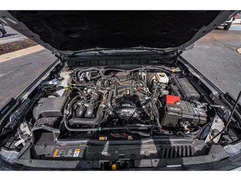 Used 2024 Ford Bronco Outer Banks image 30