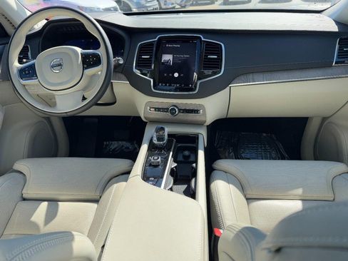 Certified 2024 Volvo XC90 T8 Ultimate w/ Protection Package Premier image 13