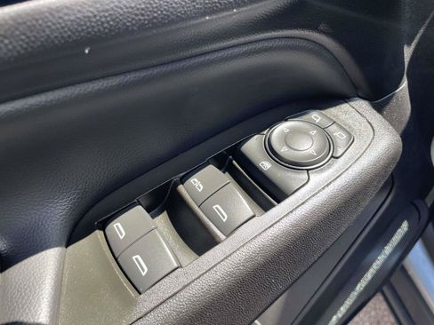 Used 2024 Chevrolet Equinox LT w/ LPO, Floor Liner Package FWD image 6