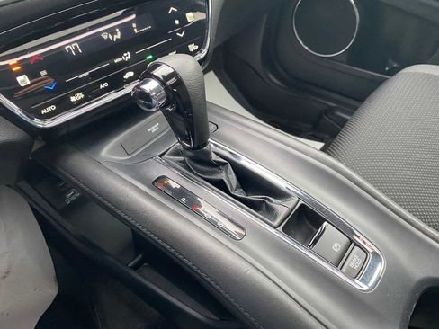 Used 2022 Honda HR-V EX image 23