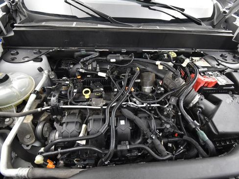 Used 2022 Ford Maverick XLT w/ Equipment Group 300A Standard AWD/4WD image 10