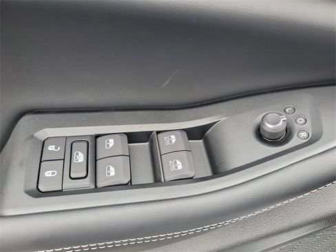 New 2025 Jeep Grand Cherokee L Limited image 20