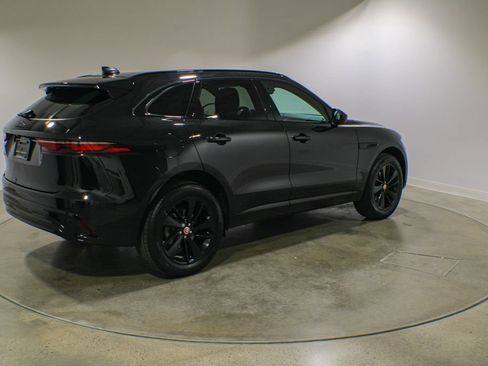 Used 2022 Jaguar F-PACE S AWD/4WD image 6