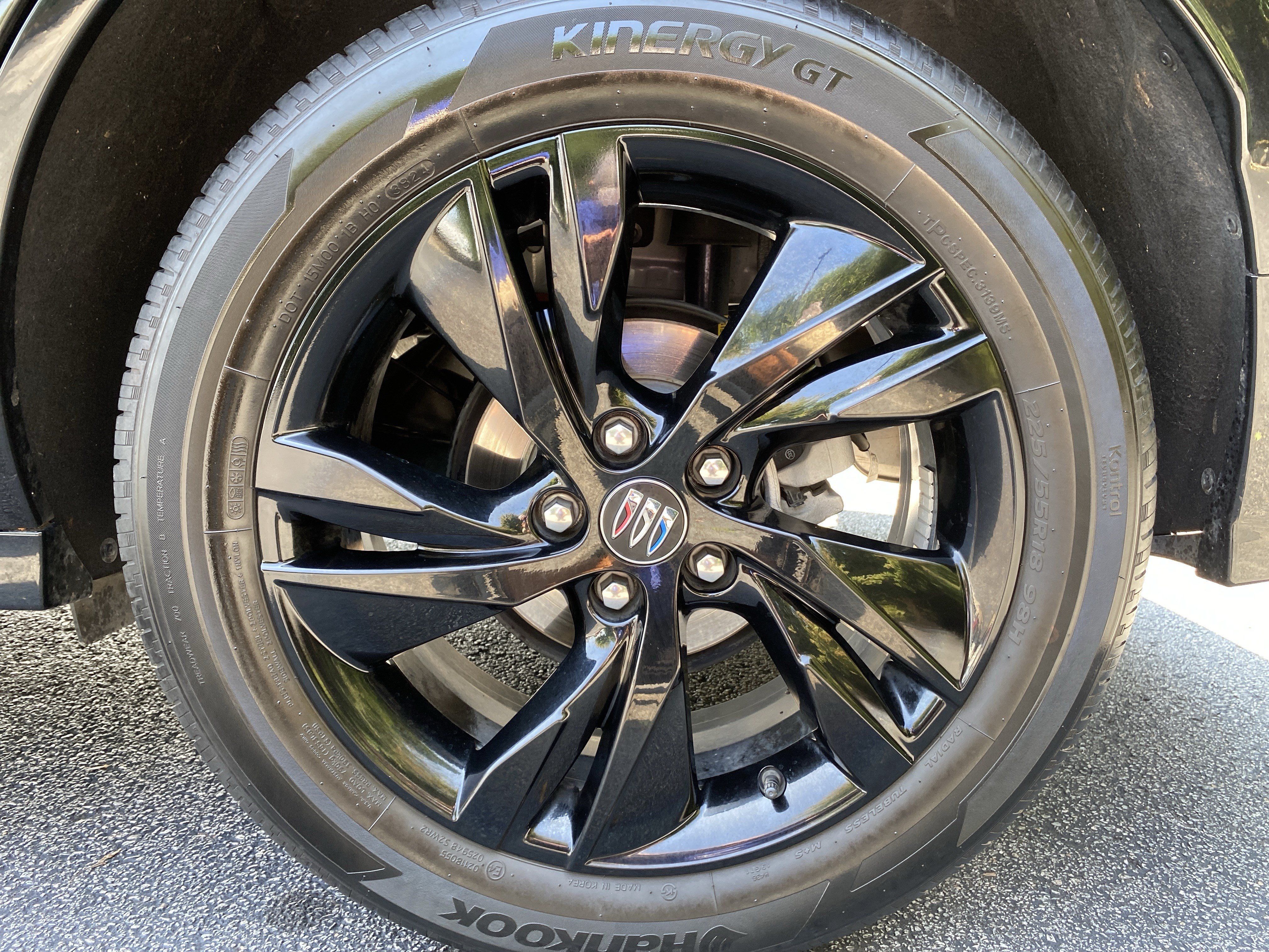 Used 2025 Buick Encore GX Sport Touring FWD image 37