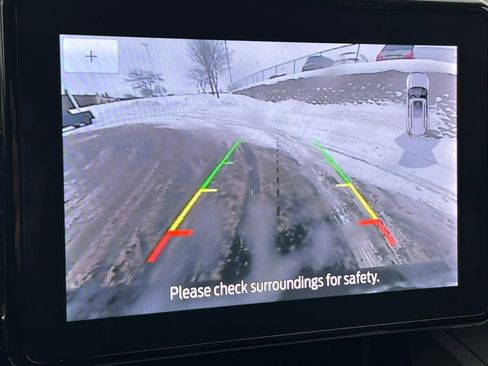 Certified 2022 Ford Explorer XLT w/ Equipment Group 202A image 24