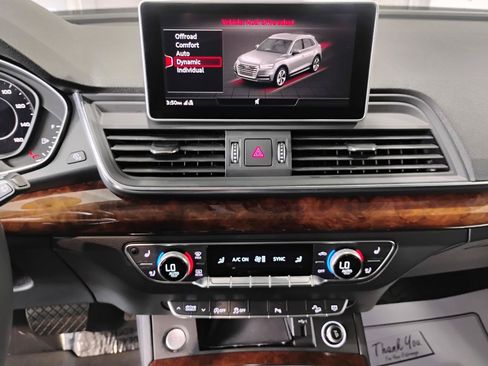 Used 2020 Audi Q5 2.0T Premium Plus w/ Premium Plus Package AWD/4WD image 50