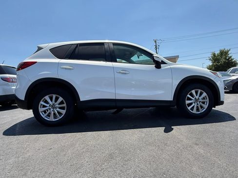 Used 2016 MAZDA CX-5 Touring FWD image 2