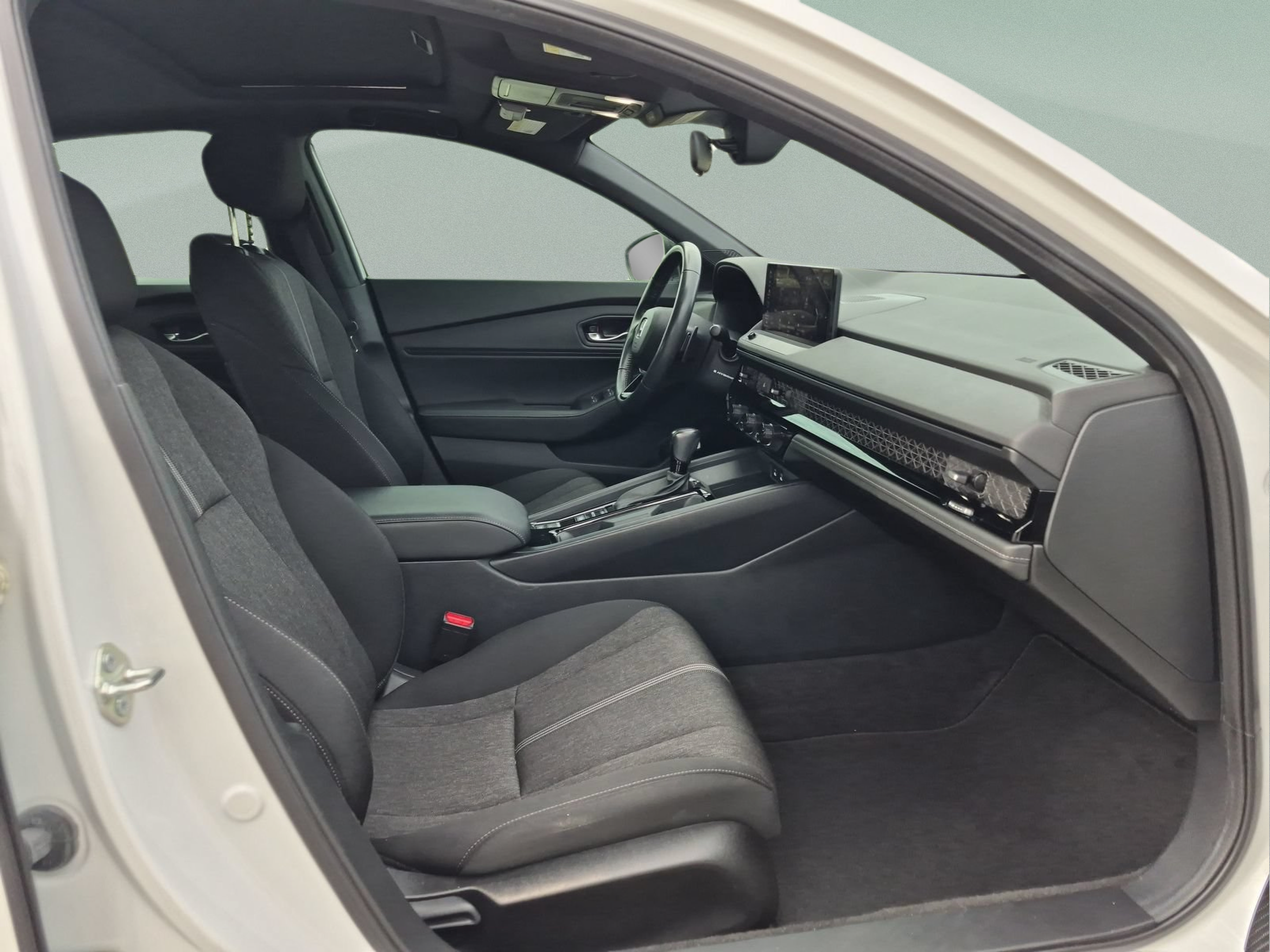 Used 2024 Honda Accord Sport image 19
