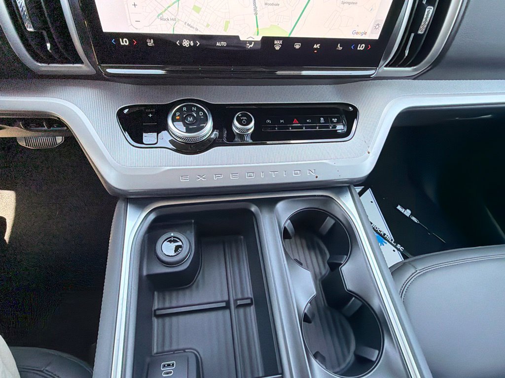 New 2027 Ford Expedition Active RWD image 6