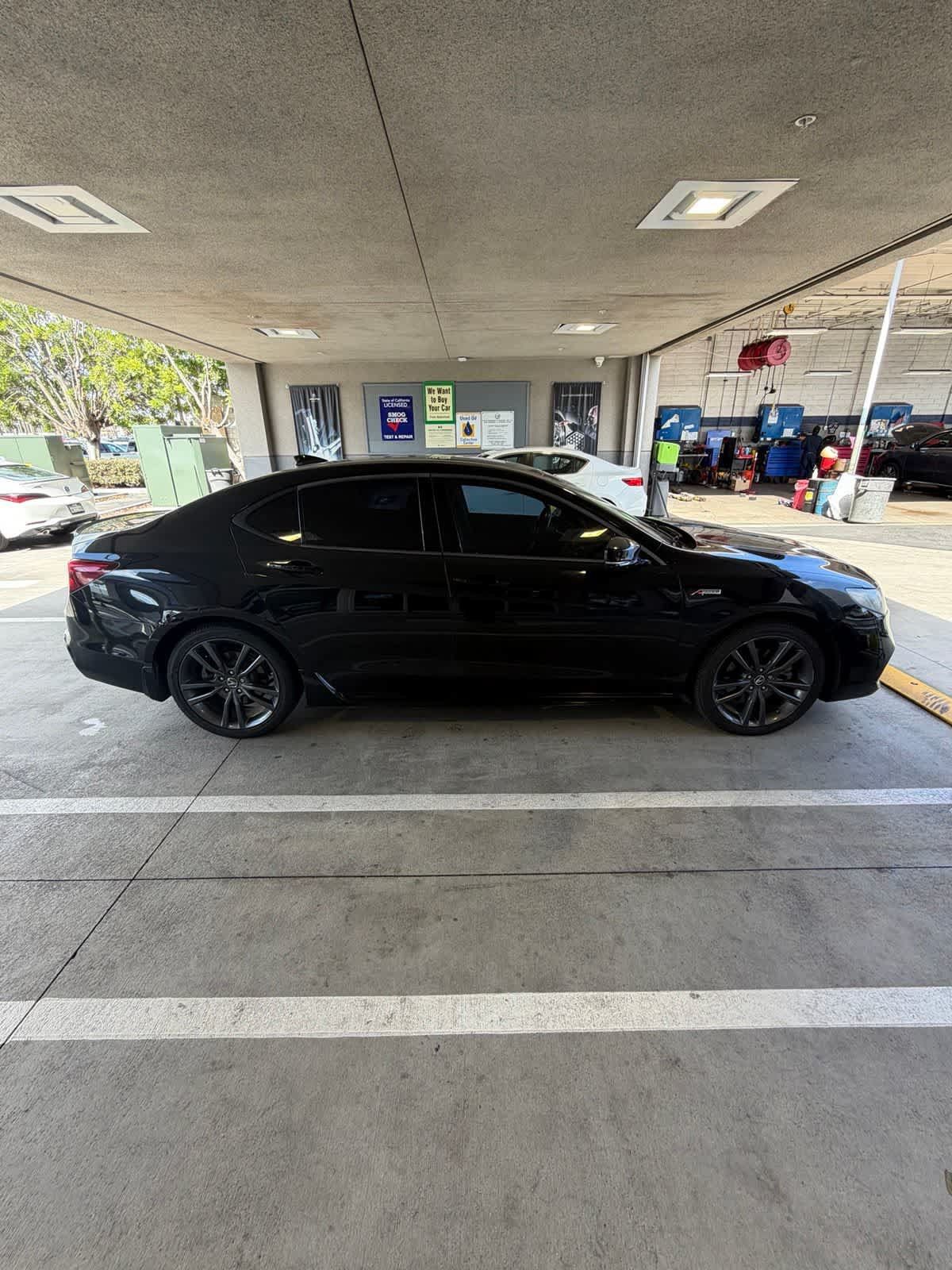 Used 2019 Acura TLX w/ Technology & A-SPEC Package FWD image 4
