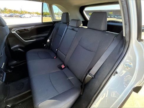 Used 2023 Toyota RAV4 LE image 19