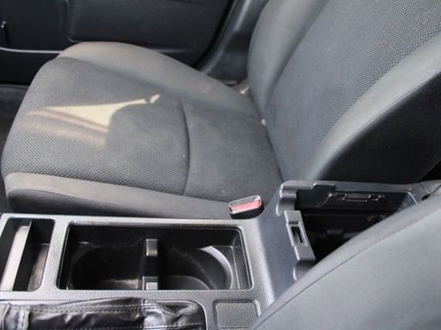 Used 2016 Subaru Impreza 2.0i image 32
