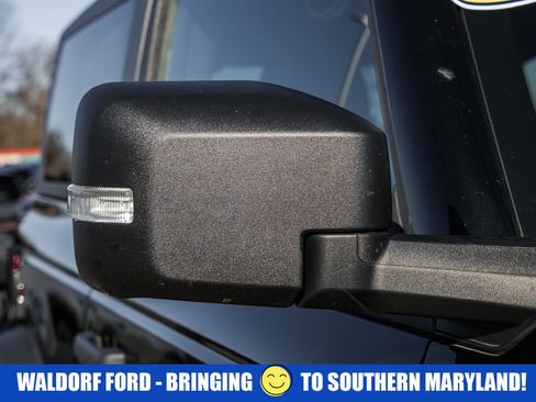 Used 2023 Ford Bronco Badlands image 16