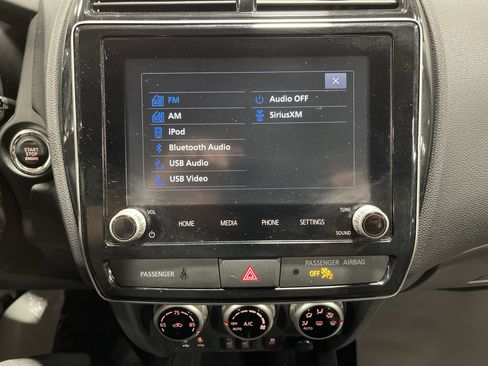 Used 2024 Mitsubishi Outlander Sport SE image 21