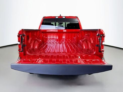 New 2026 RAM 1500 4x4 Crew Cab image 25