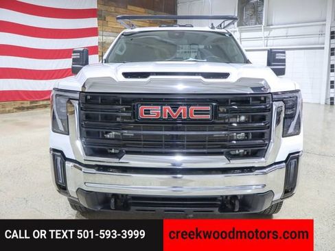 Used 2024 GMC Sierra 3500 Pro image 18