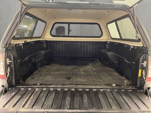 Used 2012 Toyota Tacoma 4x4 Double Cab w/ SR5 Pkg image 21