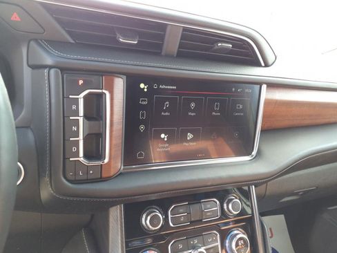 Used 2023 GMC Yukon XL Denali Ultimate image 20