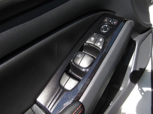 Used 2025 Nissan Altima 2.5 SR FWD image 20