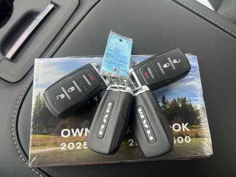 Used 2025 RAM 3500 Tradesman image 23