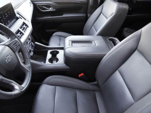 Used 2023 Chevrolet Tahoe Z71 w/ Z71 Off-Road Package image 11