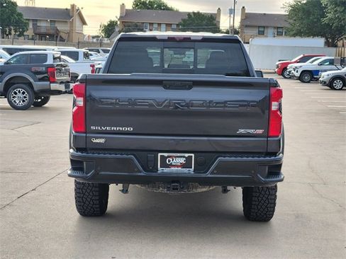 Used 2024 Chevrolet Silverado 1500 ZR2 w/ Technology Package AWD/4WD image 14