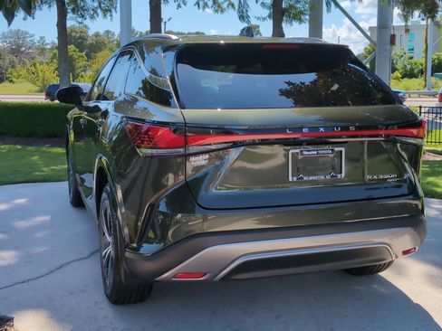 Used 2026 Lexus RX 350h w/ Convenience Package AWD/4WD image 8