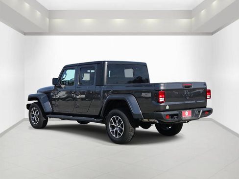 New 2025 Jeep Gladiator Sport AWD/4WD image 3