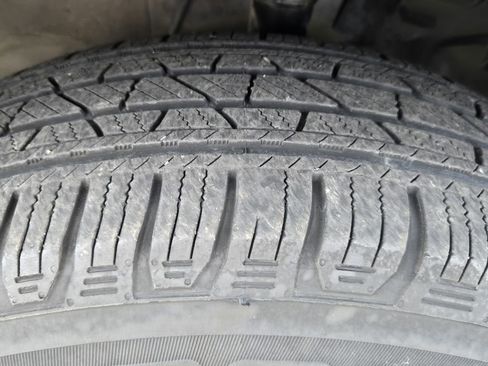 Used 2014 Nissan Murano S image 7