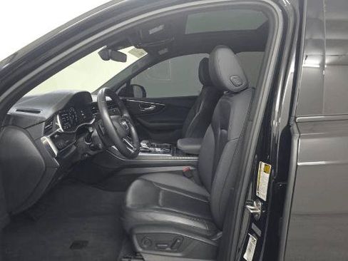 Used 2023 Audi Q7 2.0T Premium Plus w/ Premium Plus Package AWD/4WD image 21