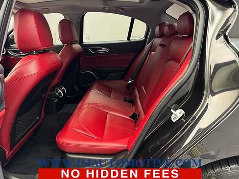 Used 2020 Alfa Romeo Giulia Ti w/ Active Blind Spot Package AWD/4WD image 15