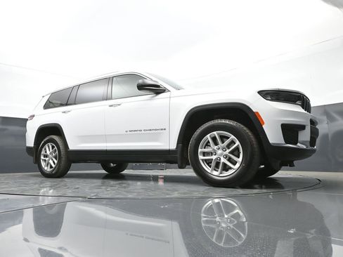 New 2026 Jeep Grand Cherokee L Laredo w/ MOPAR Finishing Package AWD/4WD image 42