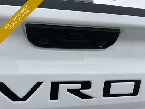 Used 2025 Chevrolet Silverado 1500 Custom w/ Turbomax Blackout Package AWD/4WD image 11