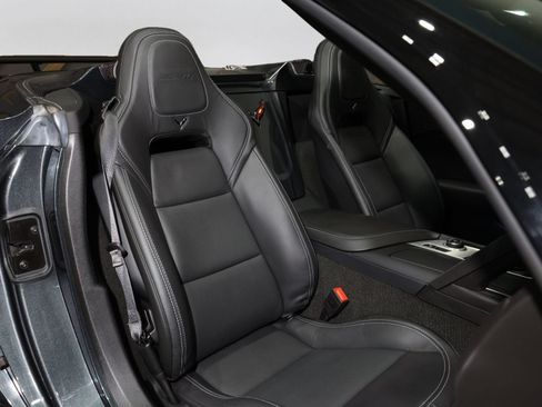 Used 2019 Chevrolet Corvette ZR1 RWD image 6