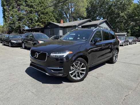 Used 2018 Volvo XC90 T6 Momentum AWD/4WD image 1
