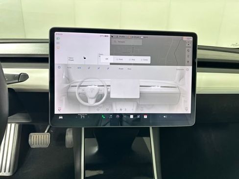 Used 2019 Tesla Model 3 Long Range image 20