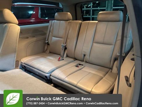 Used 2010 GMC Yukon XL SLT AWD/4WD image 13