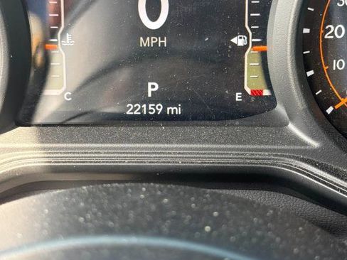 Used 2024 Jeep Wrangler Willys image 12