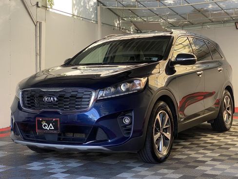 Used 2019 Kia Sorento EX w/ EX Touring Package AWD/4WD image 3