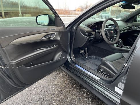 Used 2016 Cadillac ATS V image 15