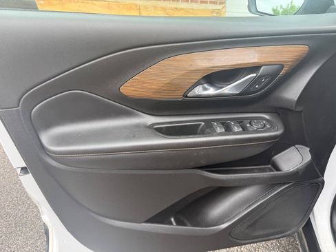 Used 2018 GMC Terrain SLE FWD image 16