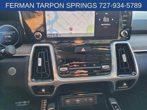 Used 2023 Kia Sorento SX Prestige image 28