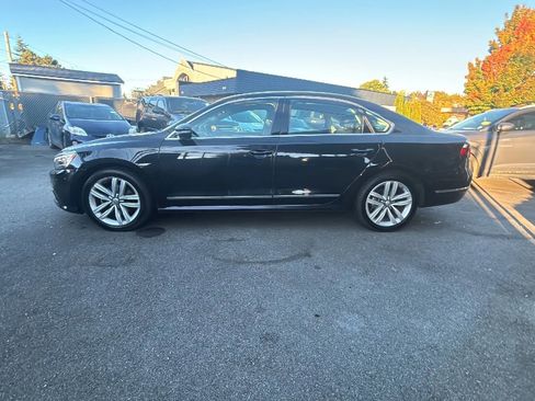 Used 2017 Volkswagen Passat 1.8T SE image 8