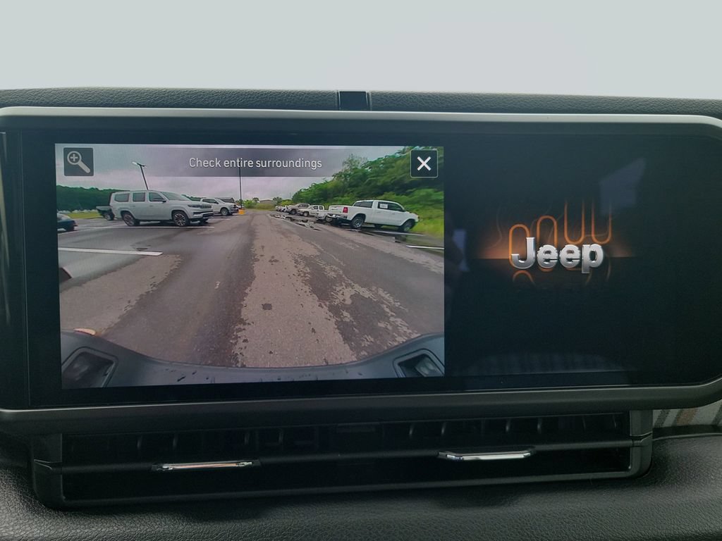 New 2026 Jeep Gladiator Sport AWD/4WD image 23