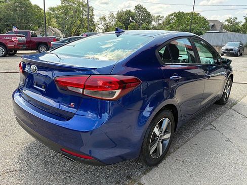 Used 2018 Kia Forte S FWD image 5